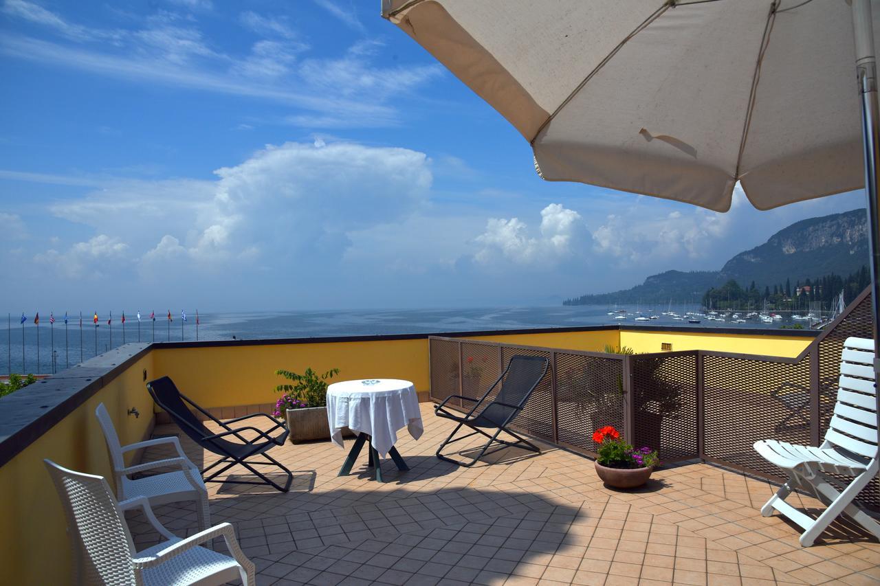 Hotel Ristorante Miralago Garda  Exterior photo
